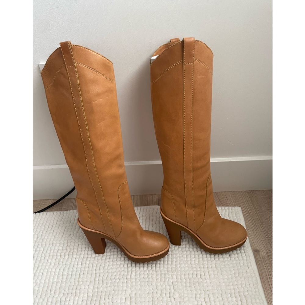 Brand New Marc Jacobs Leather Boots 10MM